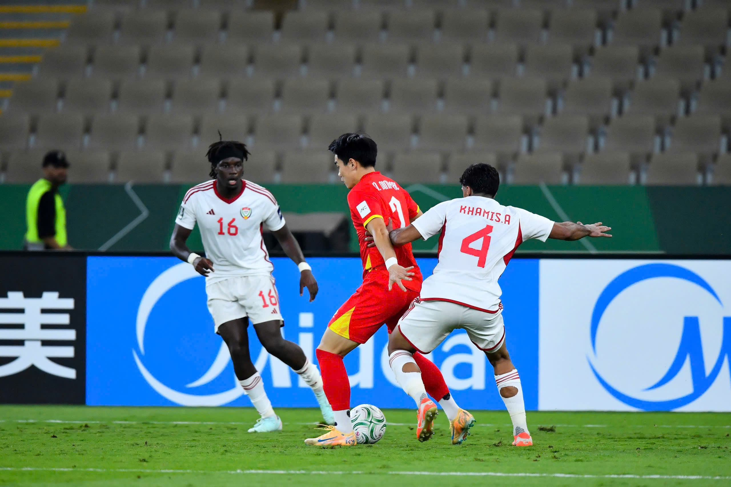 z74386376717789e043e40aab06d834e3d995b18c30546