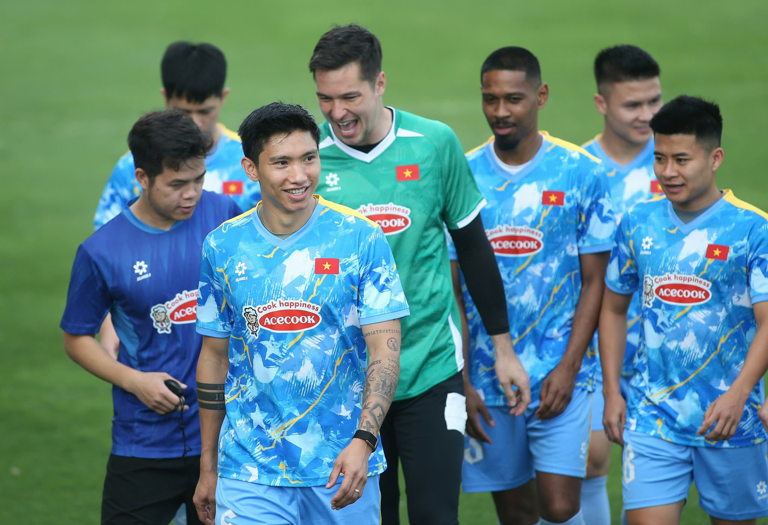 z7653378542892c3898c2384ef1f190719e51ae9a4b086