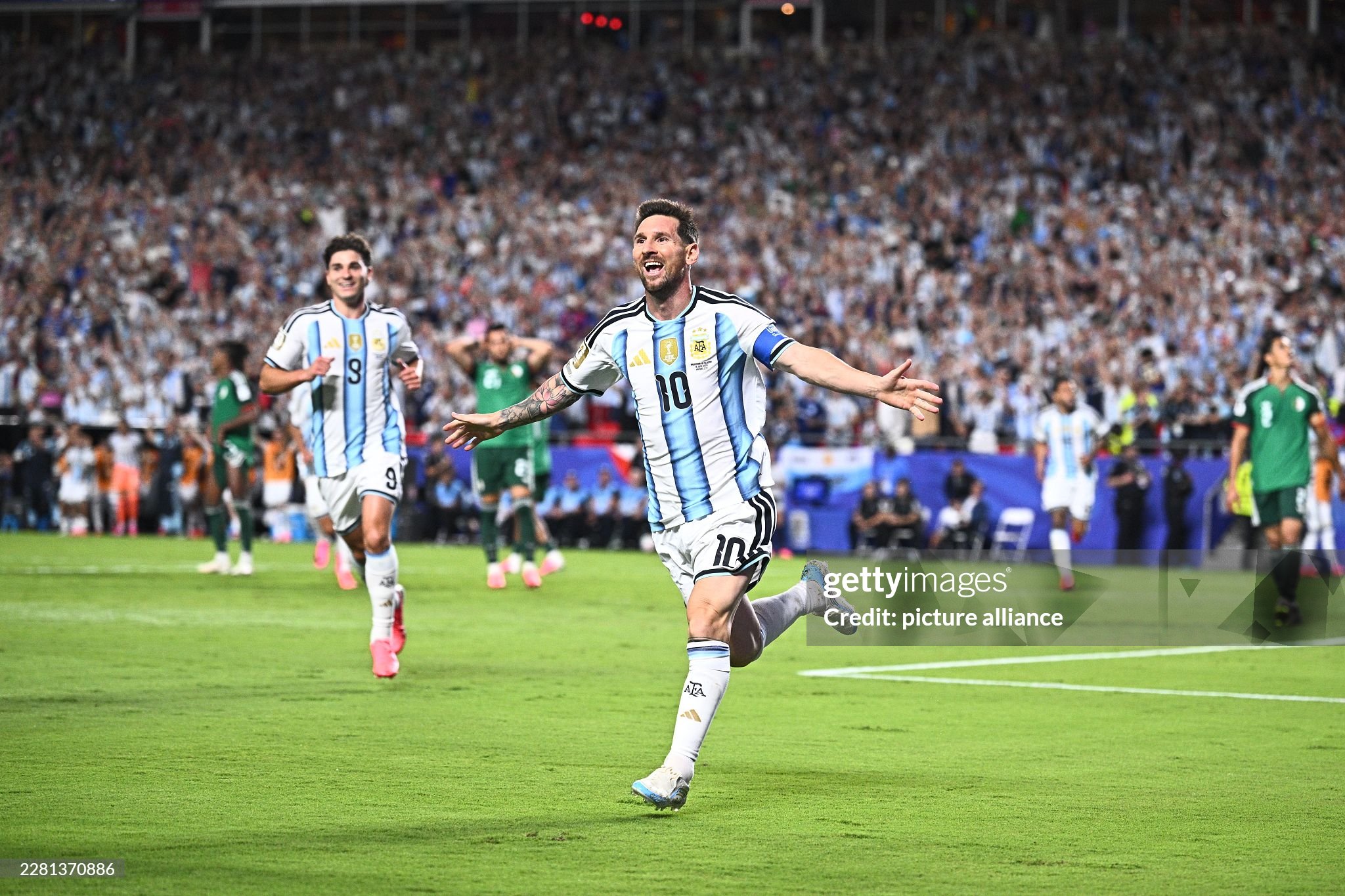 gettyimages 2281370886 2048x2048