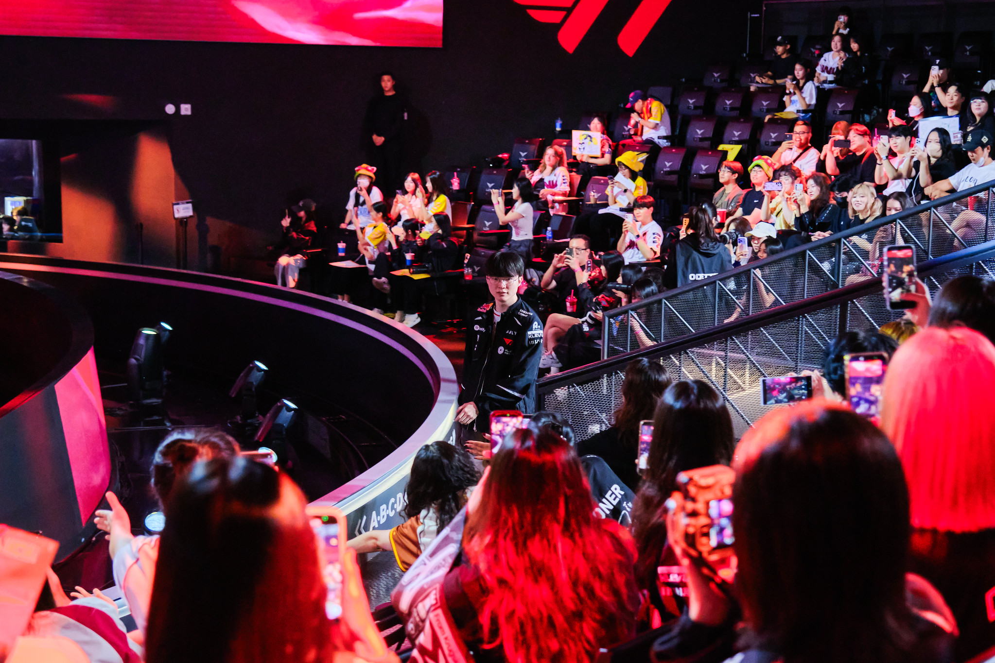 t1 lck 1