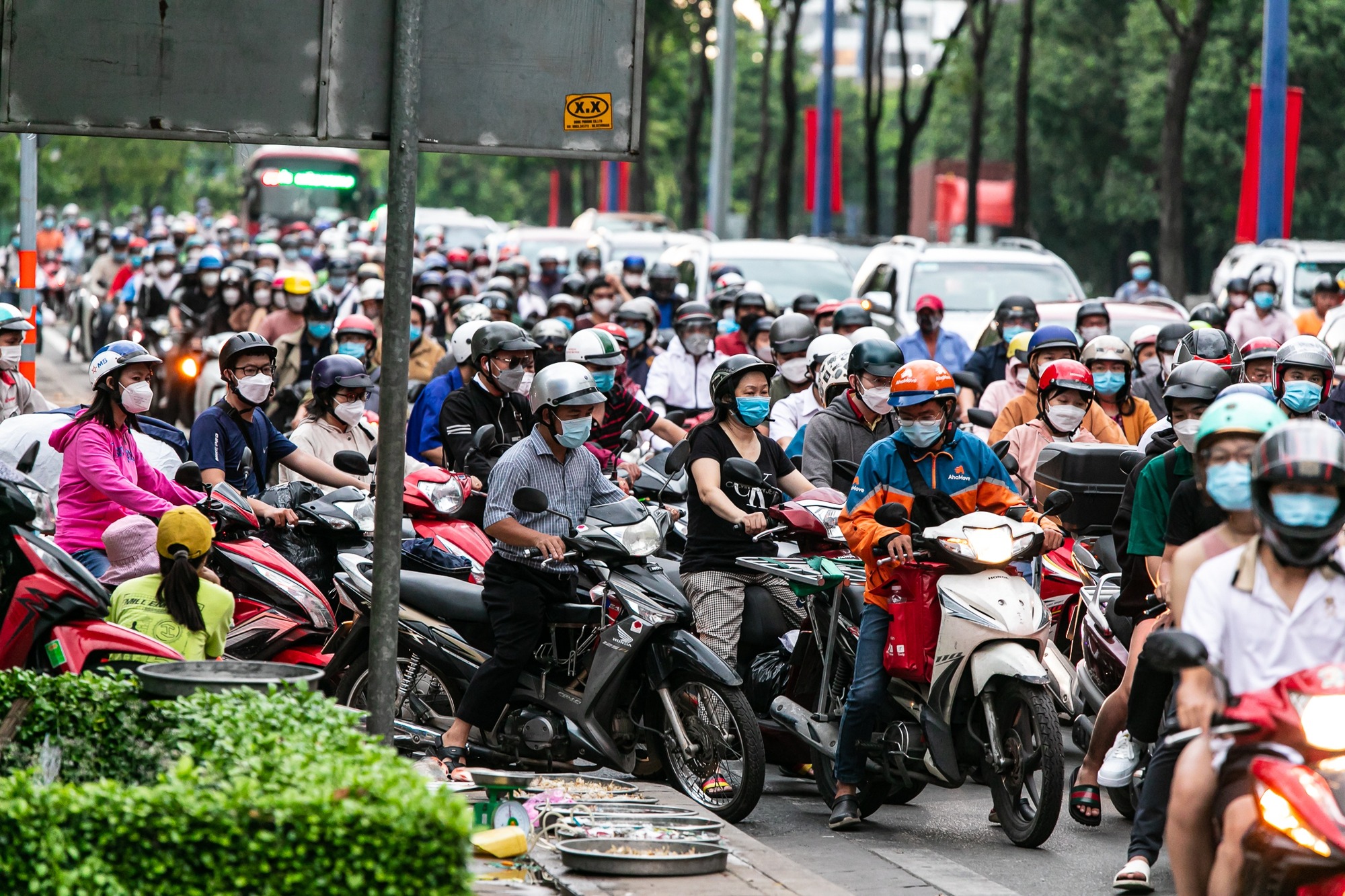 101 1659067452254613724332