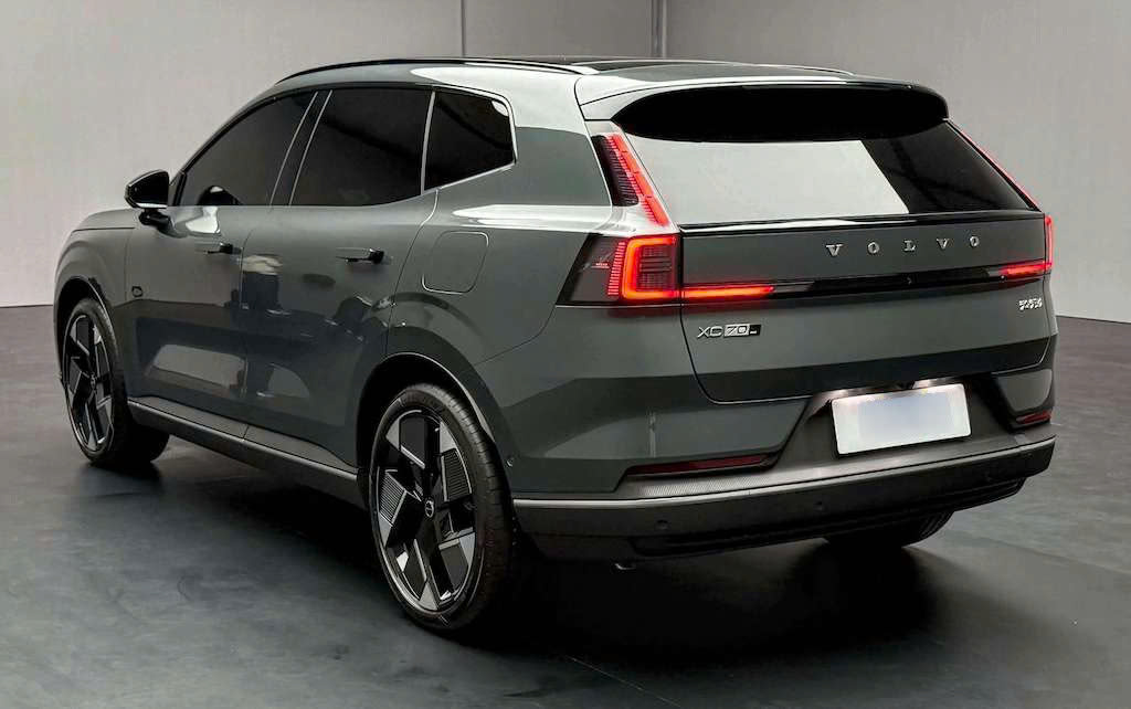 z691757180768097dce1f8d8d92a3a10a345ca47ce7d6a