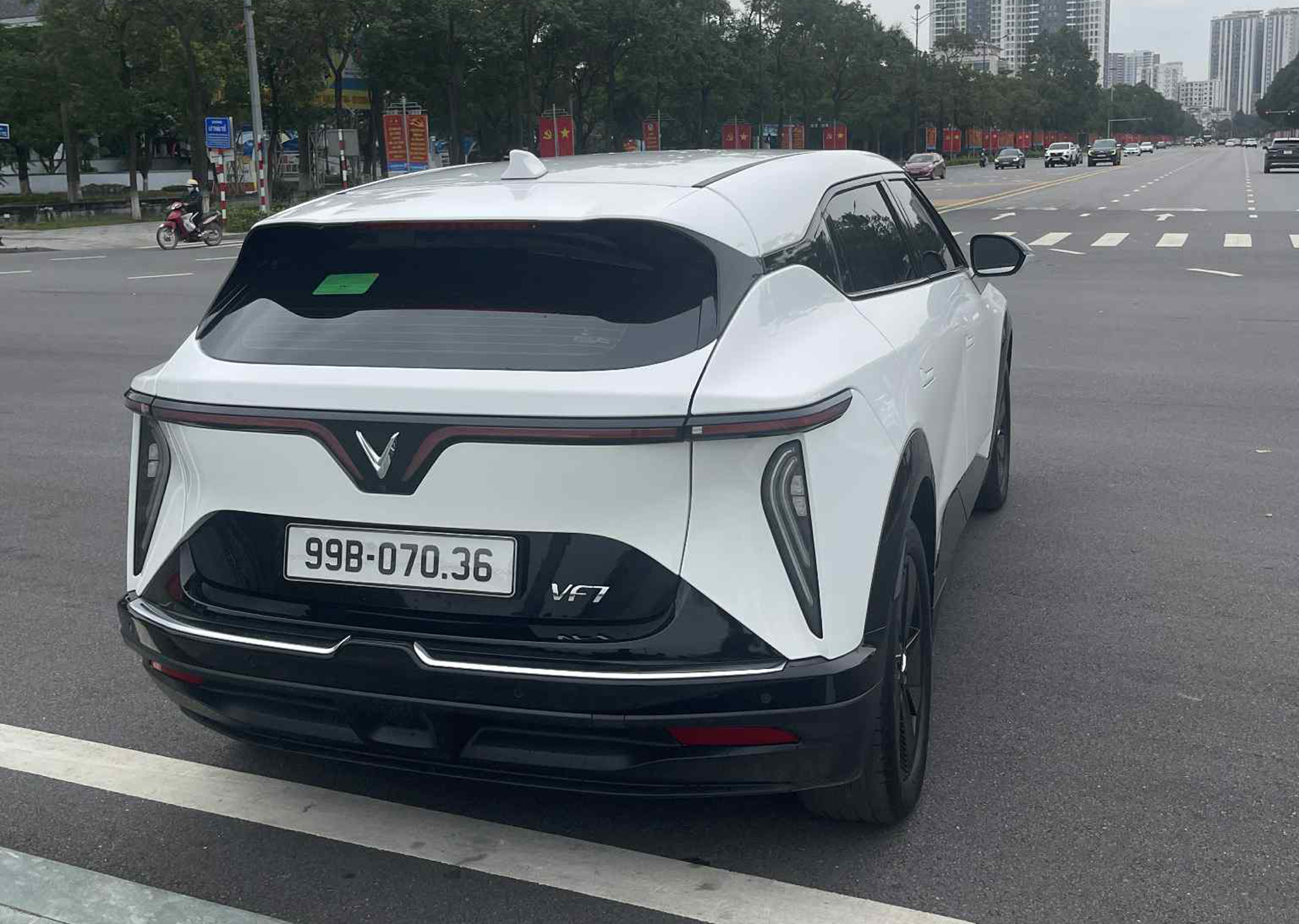 ab9170d0 d610 4b33 8453 bbd142d9d581