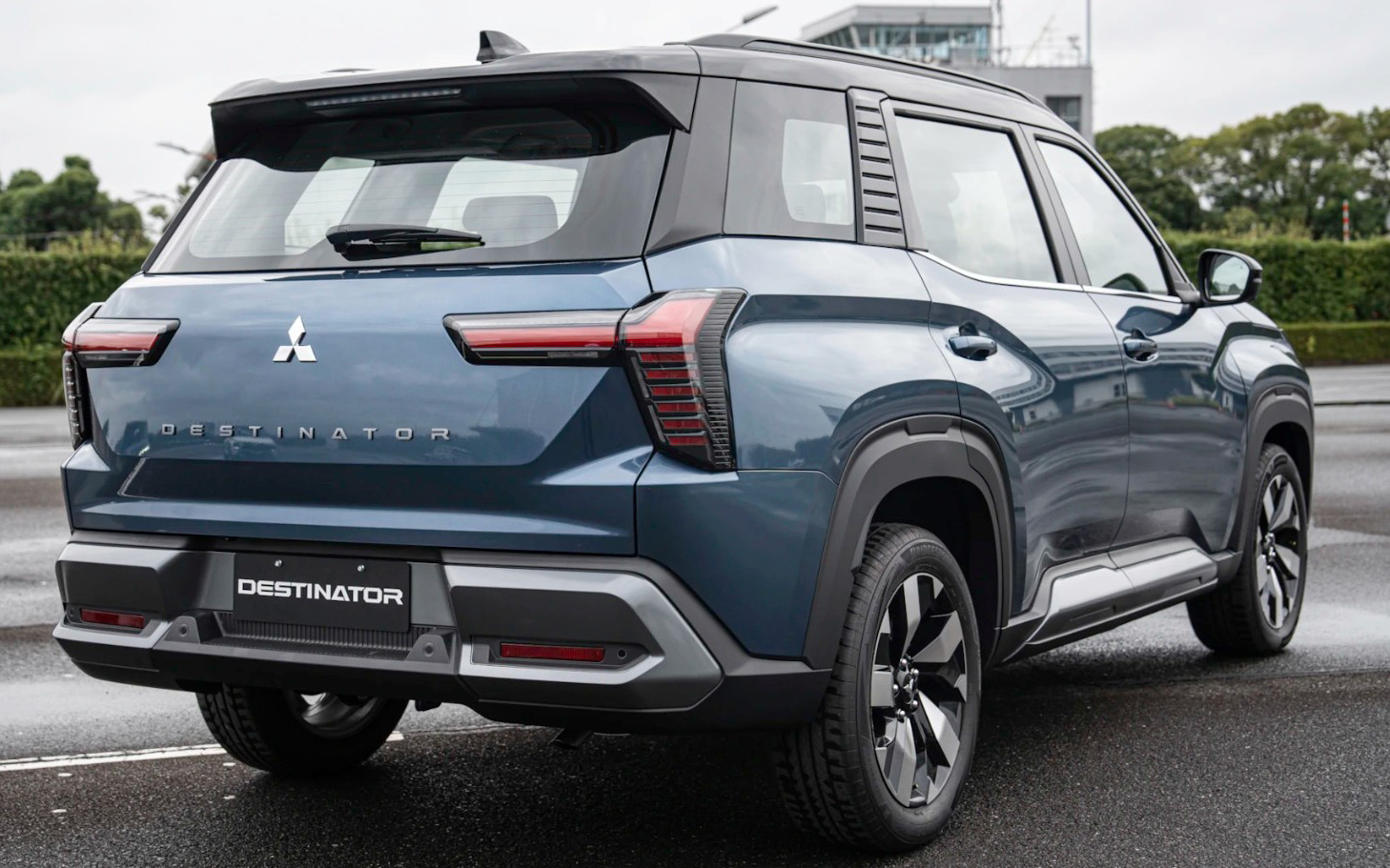 autopro mitsubishi destinator 12