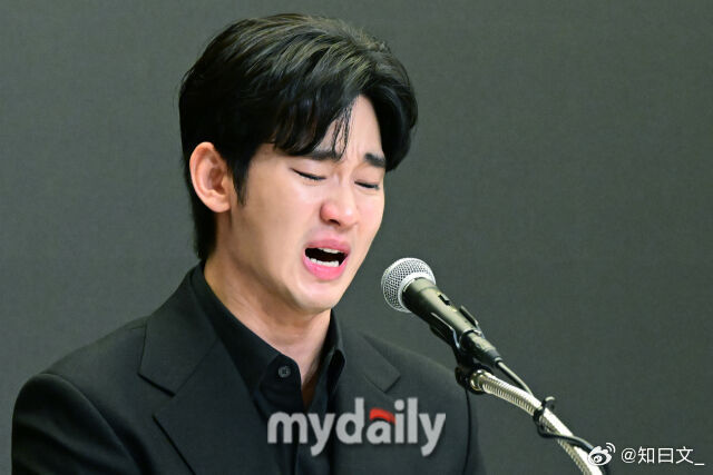 0080pgh2gy1i008aoknr5j30hs0bvmxs