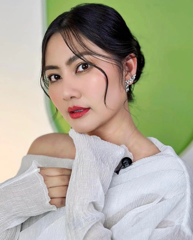 33048870412446437564725894401825048270616141n 168112494911782467162