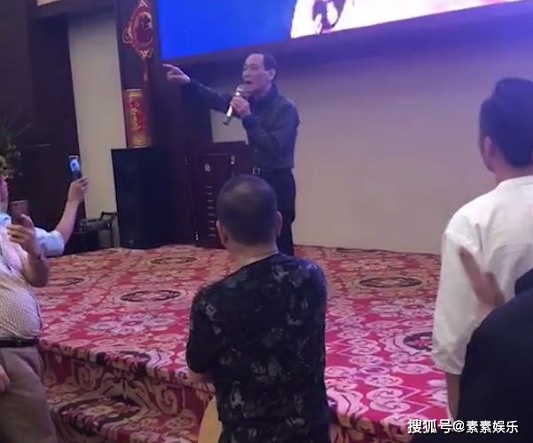 1d5722bcb1f14896a78c4d6f27e06c0f