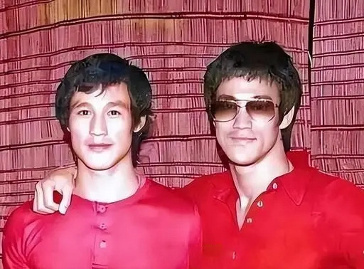 8405b145fe984eb59b1fcade0e738f6f