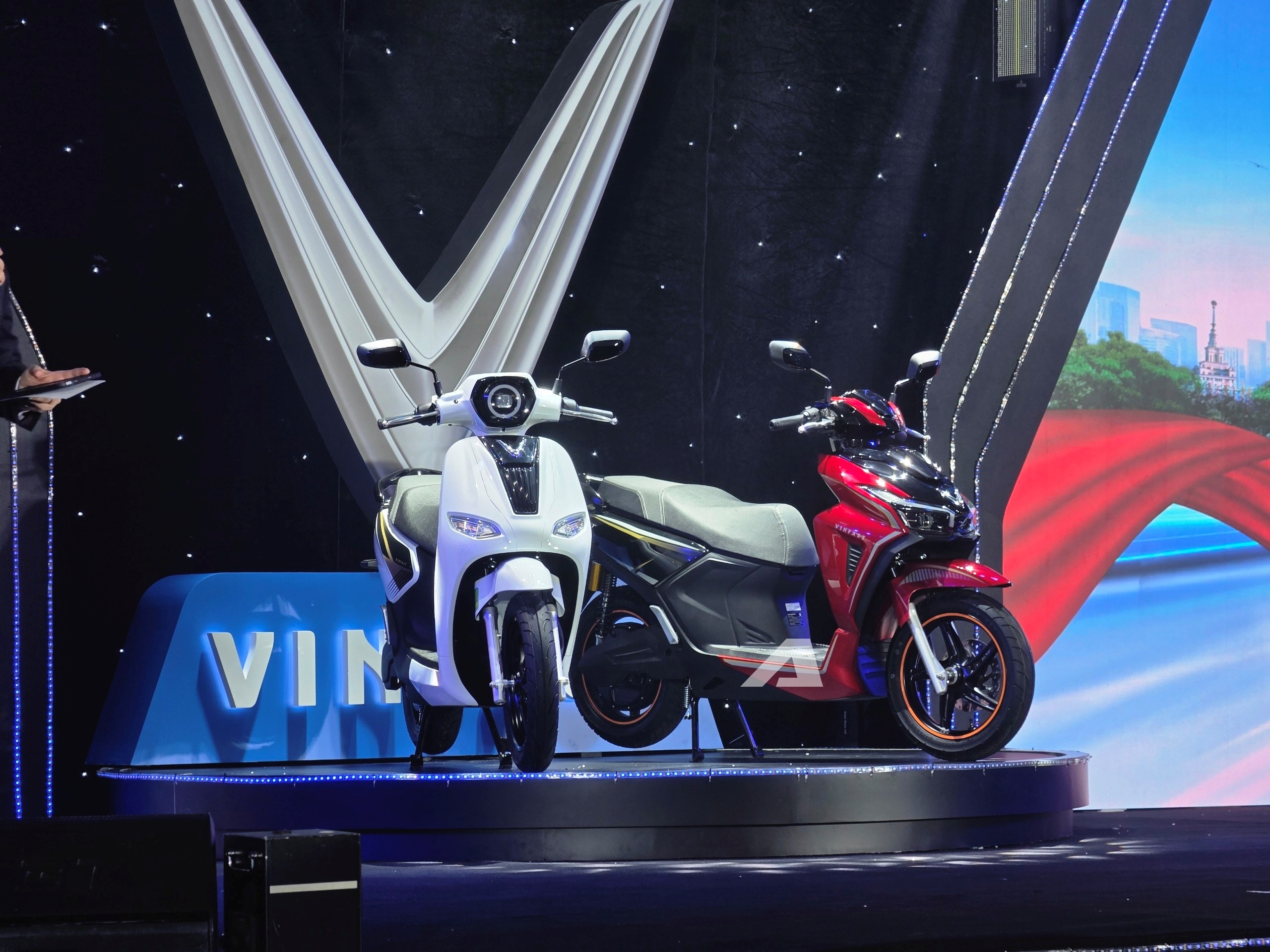 xe may vinfast 1 logo