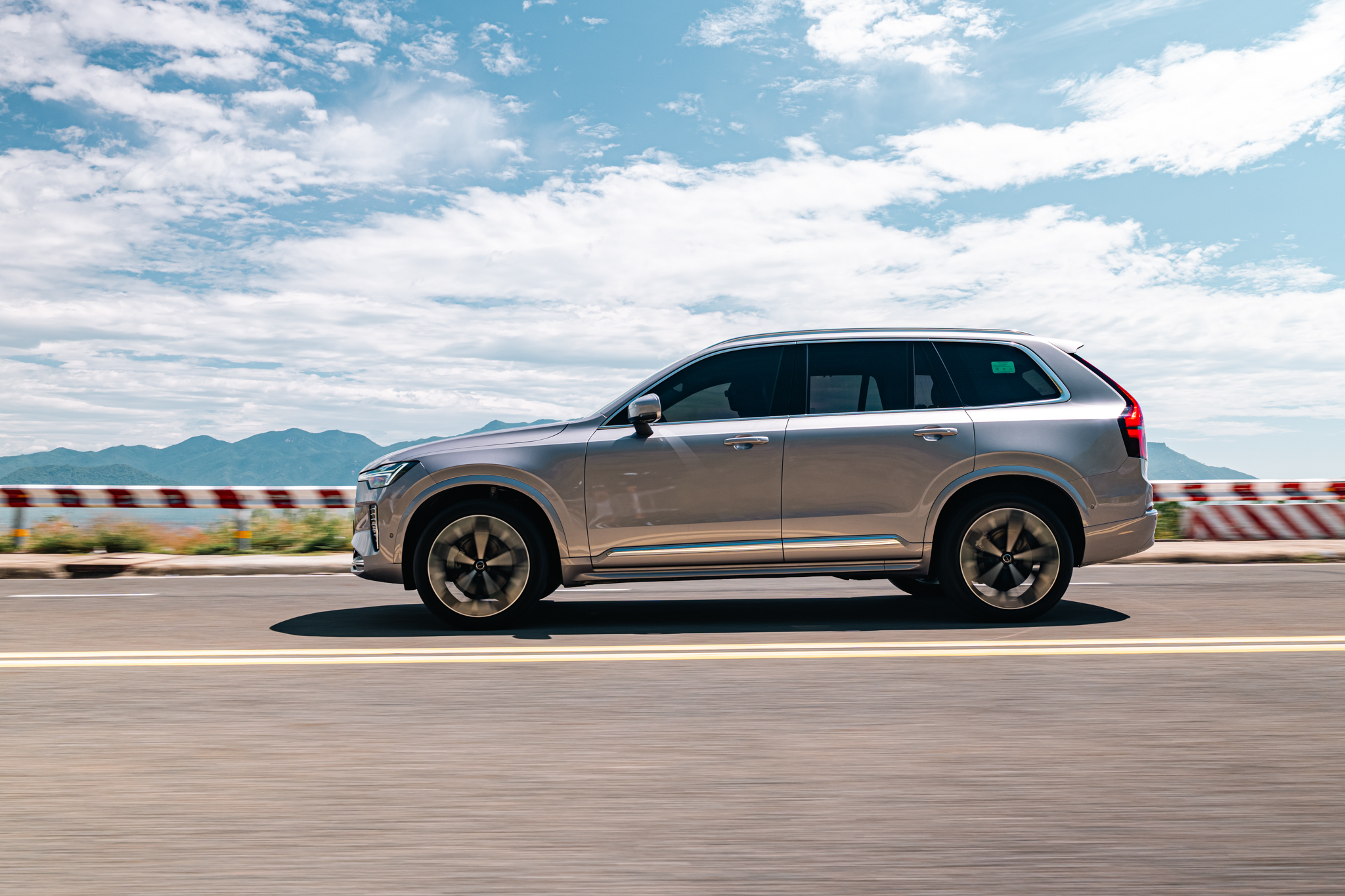 volvo xc90 2