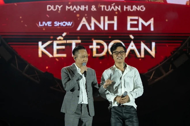 on ao o show dien cua duy manh tuan hung 2425db9790b44043a99f89c2fb0f0fa8 13632