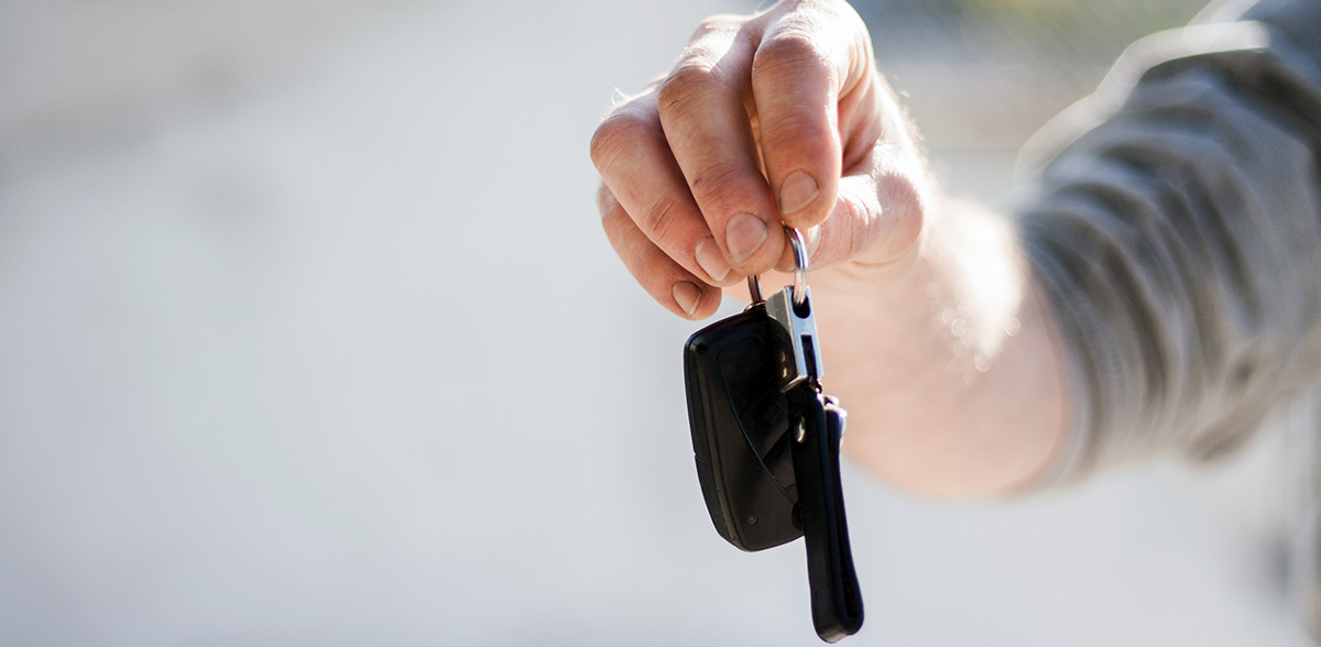 handing over car keysblog2019