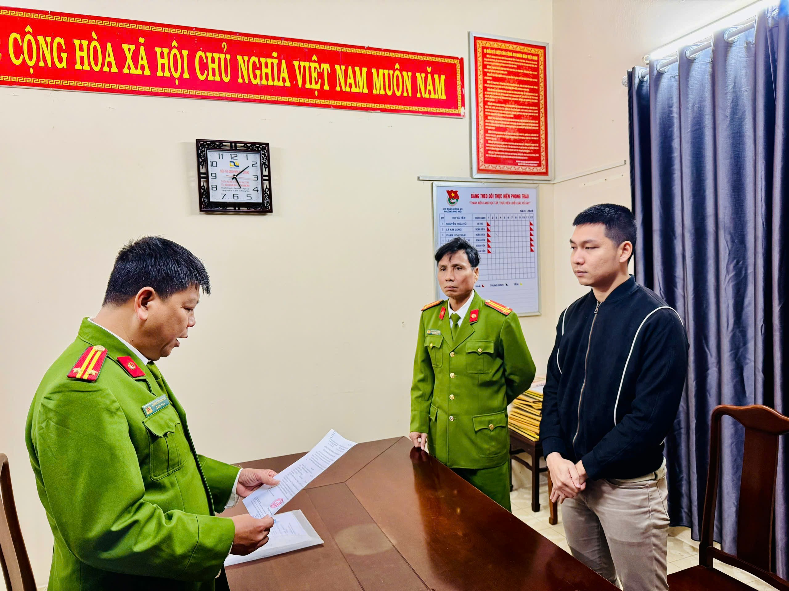 Bắt khẩn cấp Nguyễn Giang Chung