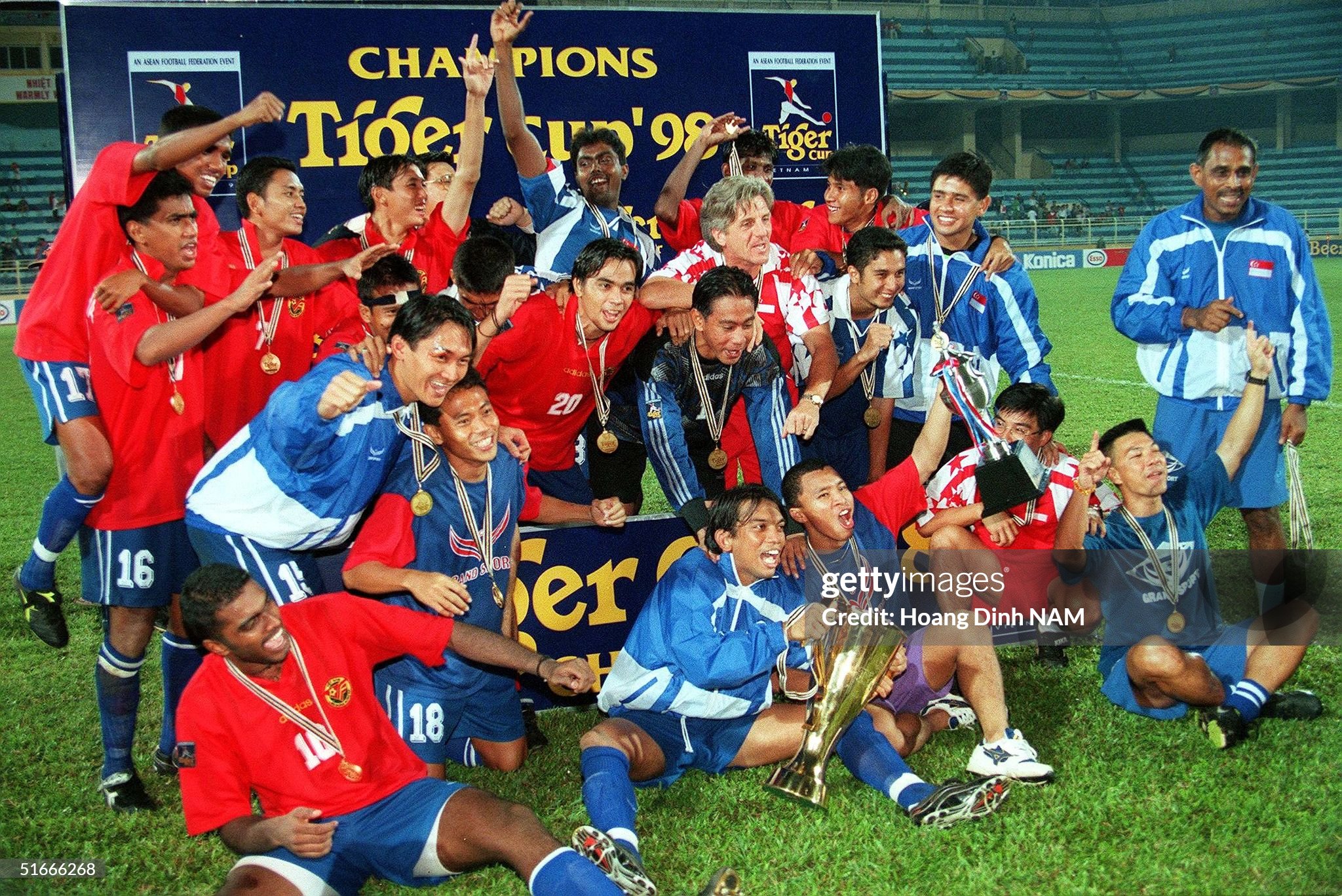 singapore tiger cup 1998