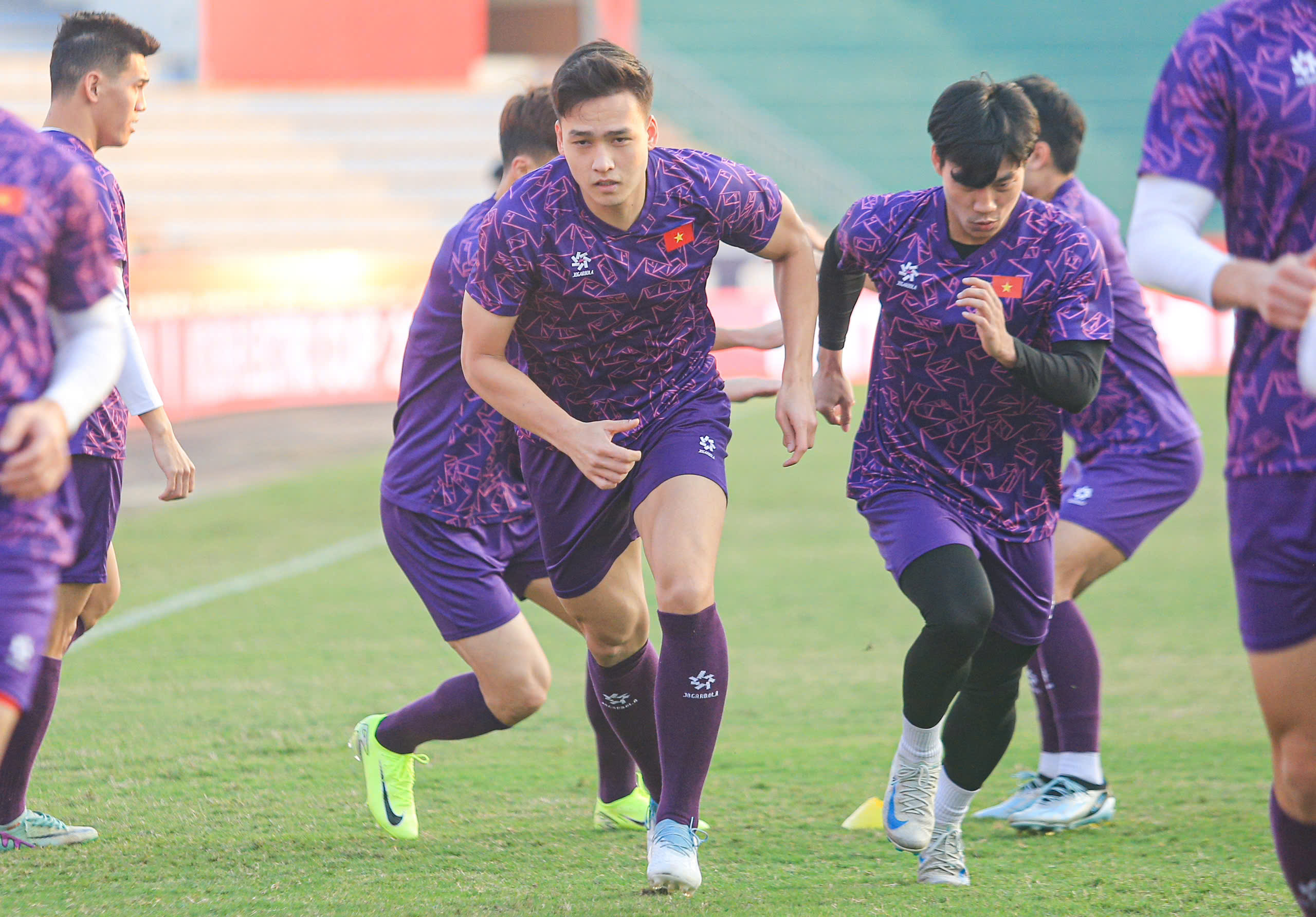 viet nam 11