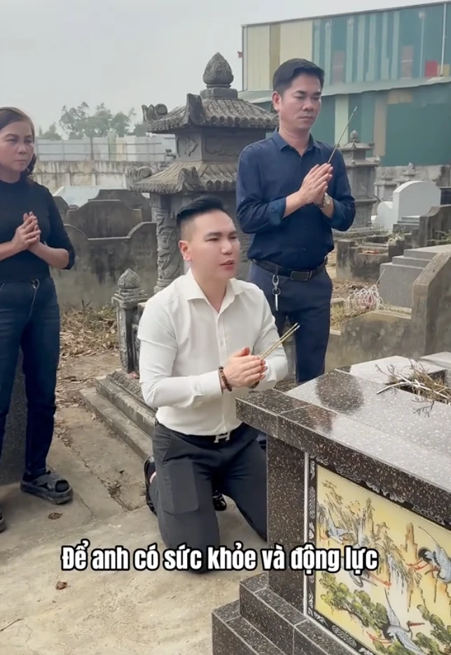 chau viet cuong lan dau ve gio co gai nhet toi sau 7 nam thap huong khan 1 dieu 1fb 7381296