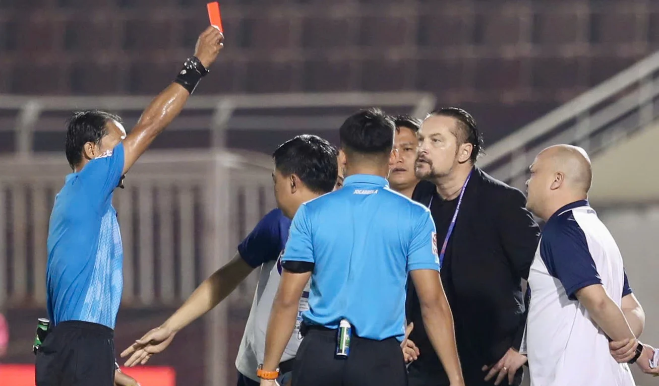 trong tai le vu linh