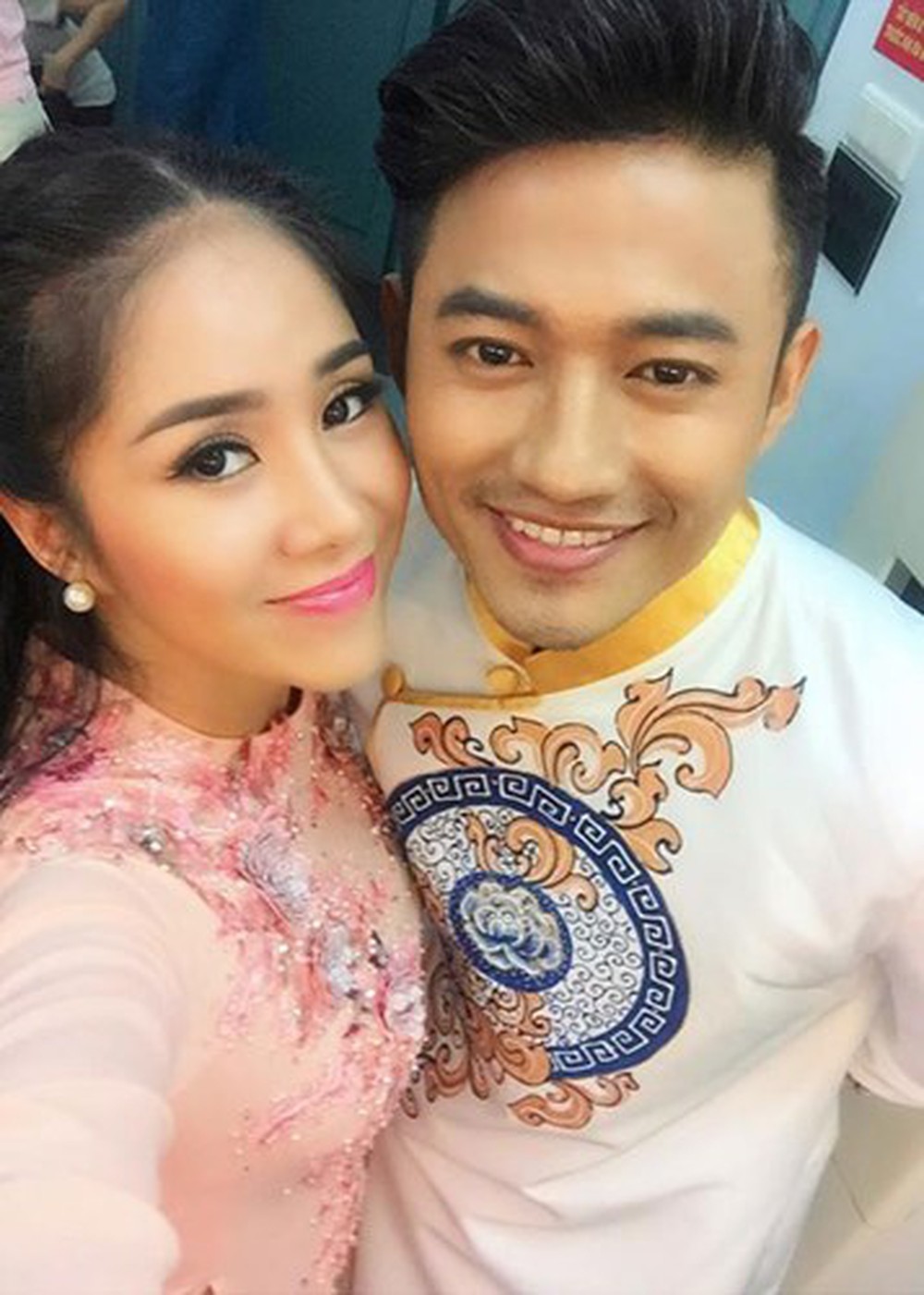 le phuong bat ngo khoe hinh anh chong tre than thiet voi quy binh 27278cc3