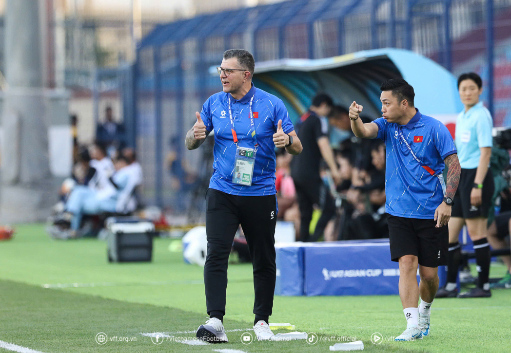 z64827493362751ccef59a7e3e9c757ae7727ec7bff235