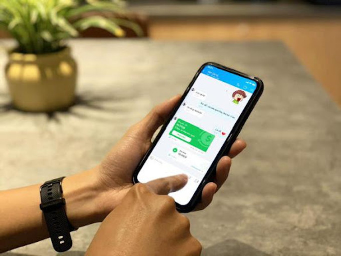 nguoi dung zalo hien nay da co the chuyen tien khi chat