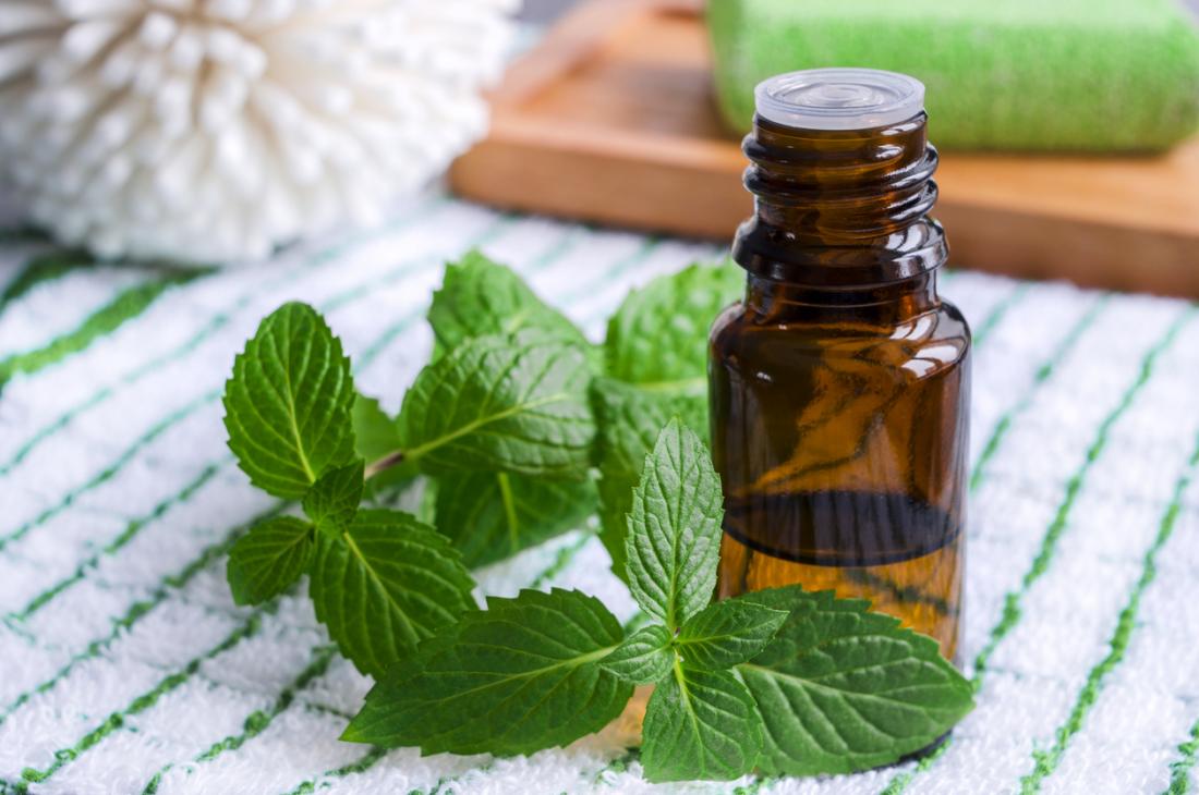 peppermint essential oil 17451481215831204782852