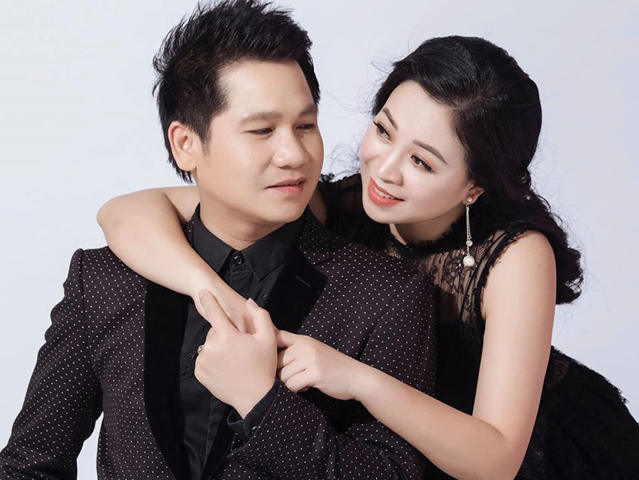 nguoi vo xinh dep gioi giang it biet cua ca si trong tan