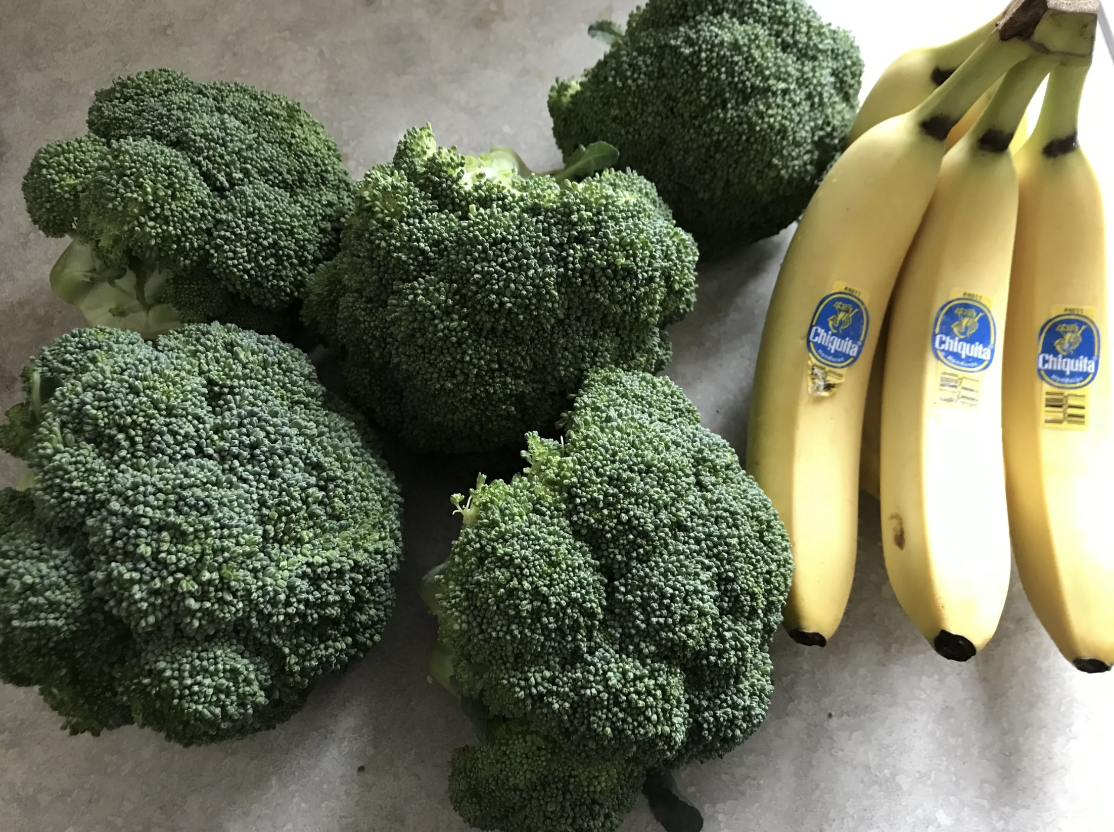 chuoi va bong cai xanh