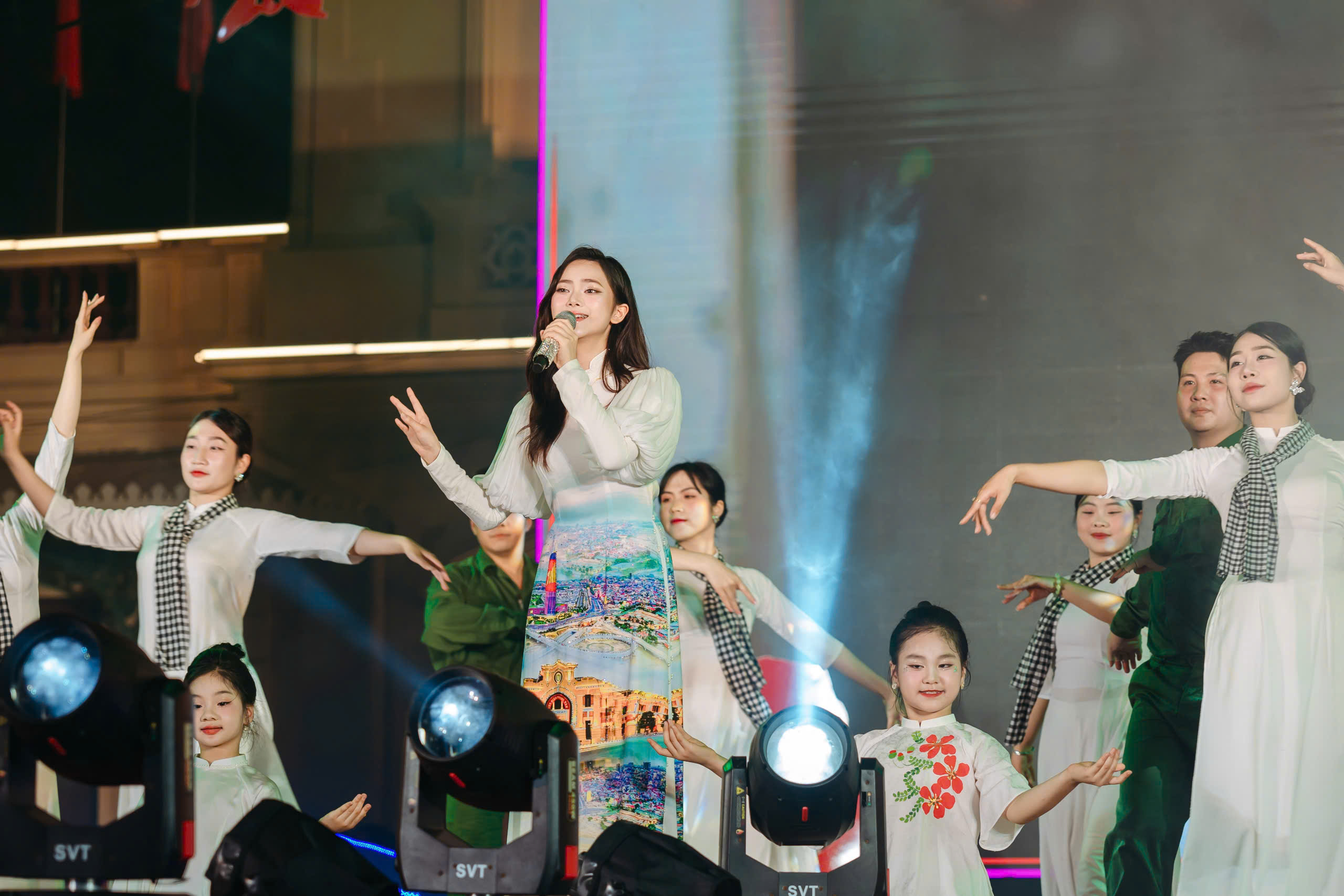 z658308812886988a36213f60b630cda89921c7b6b7536