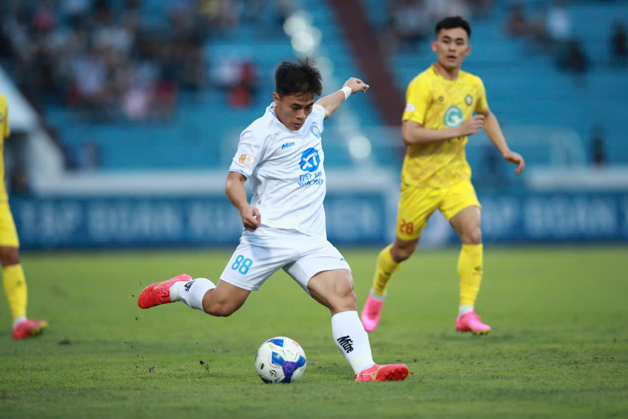 z65909801273480584720724ec49a42302c2e75bda2325