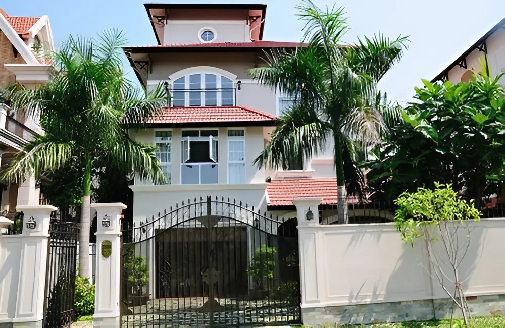 Nữ nghệ sĩ ở nhà mặt tiền 3 tầng 800m2 tại Quận 2, U60 đẹp như ngoài 30, khiến chồng theo về Việt Nam- Ảnh 5. Nữ nghệ sĩ ở nhà mặt tiền 3 tầng 800m2 tại Quận 2, U60 đẹp như ngoài 30, khiến chồng theo về Việt Nam- Ảnh 5.