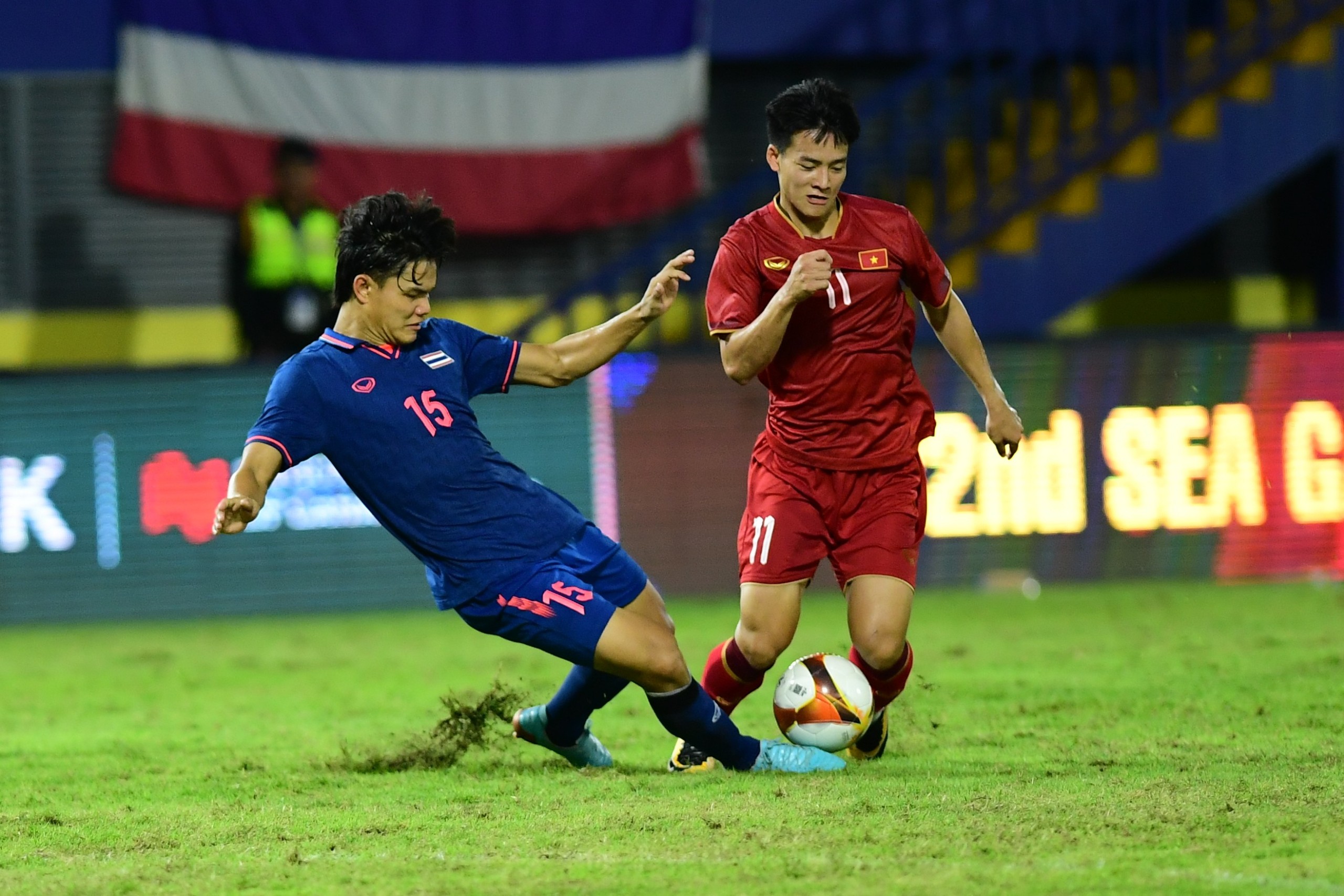 z4337113045640ffa96a7d266889a6d67152452206691e