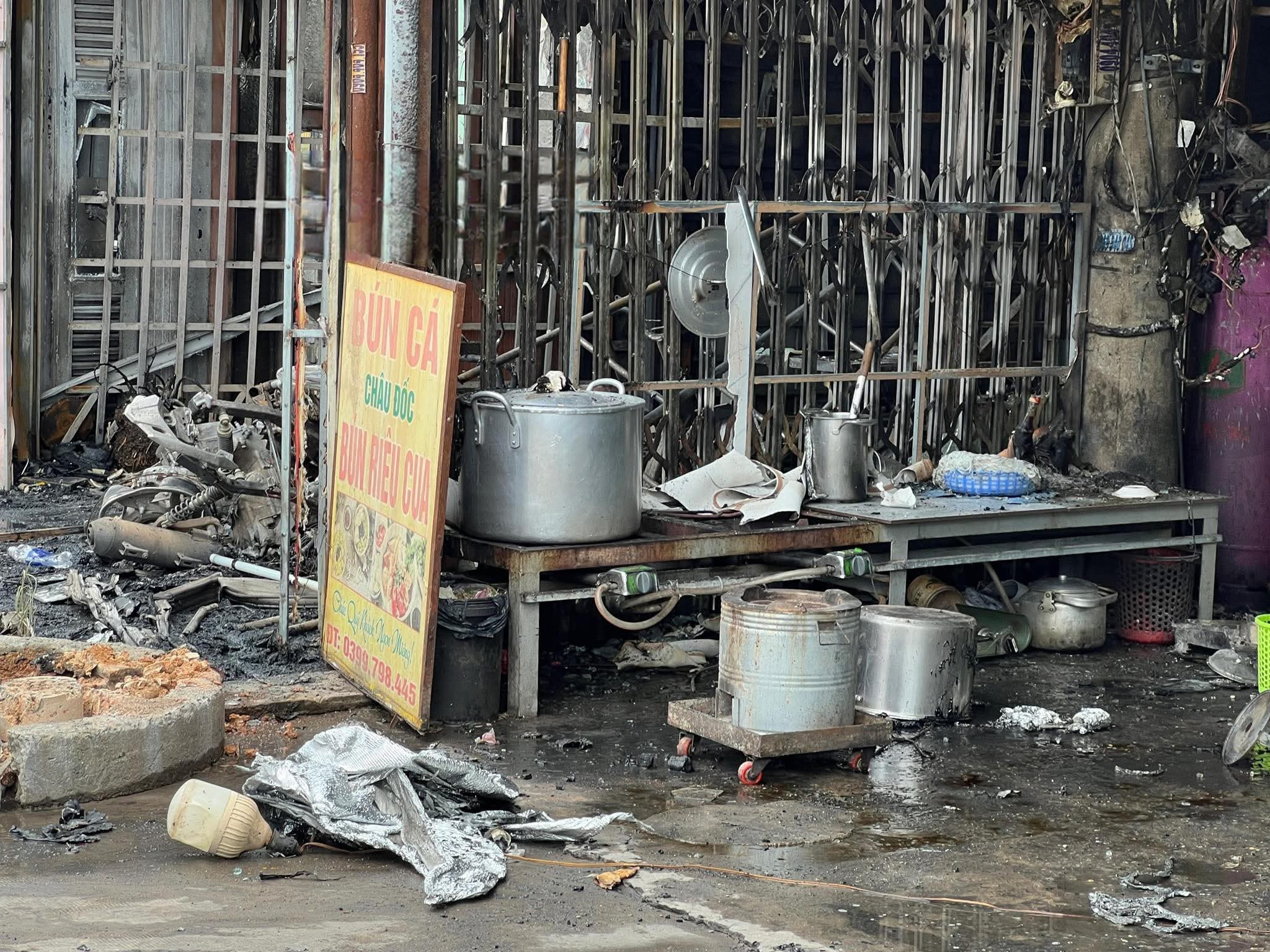 50949482830098790156402427339806659448291621n copy