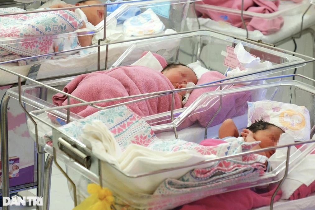 tre so sinh tai benh vien tu du