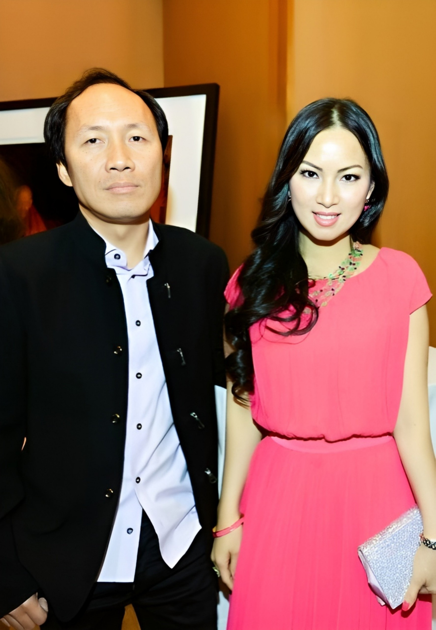 du tung duoc chong ty phu chinh chu tang nha hat ha phuong van bi don ly hon cc6 6914605