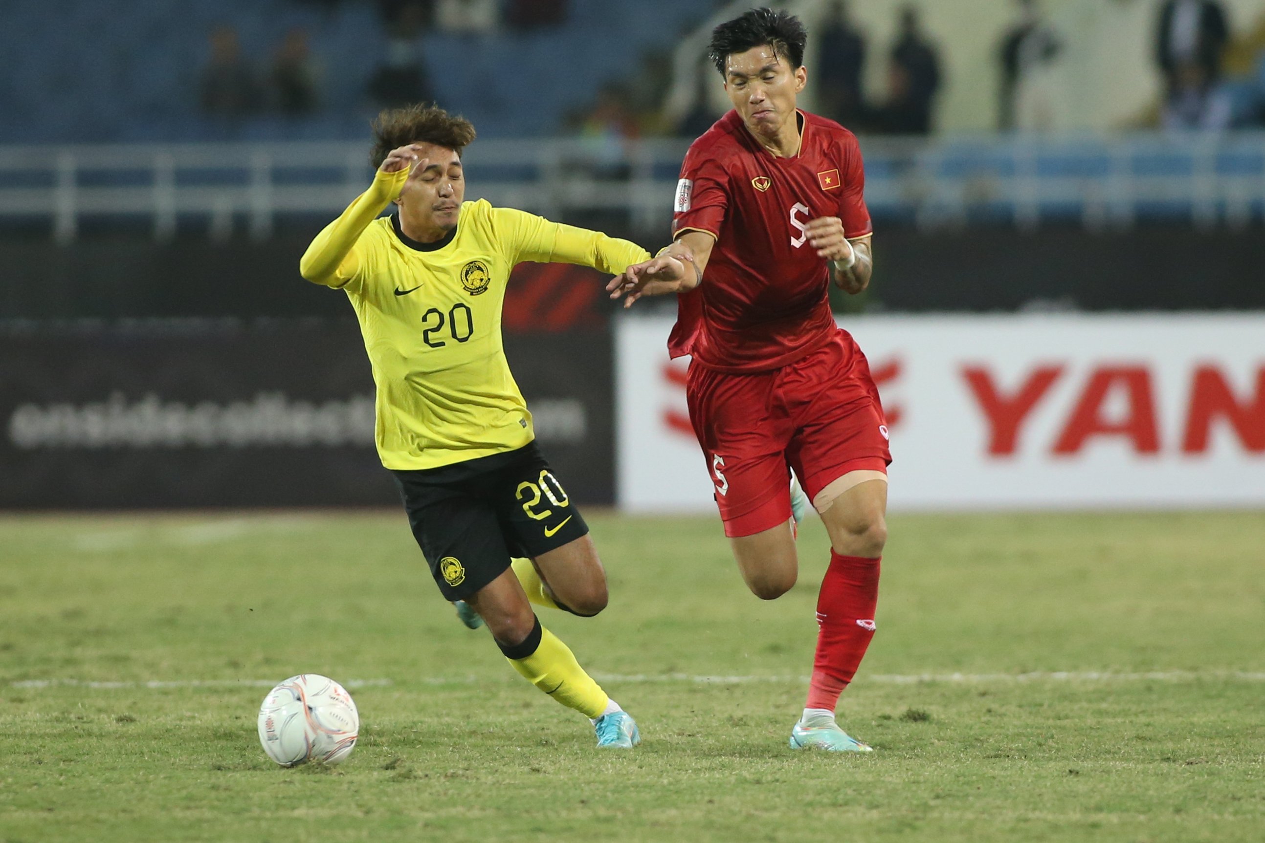 z40129862335422b00fc26499c18c1e06b2c658795f21b