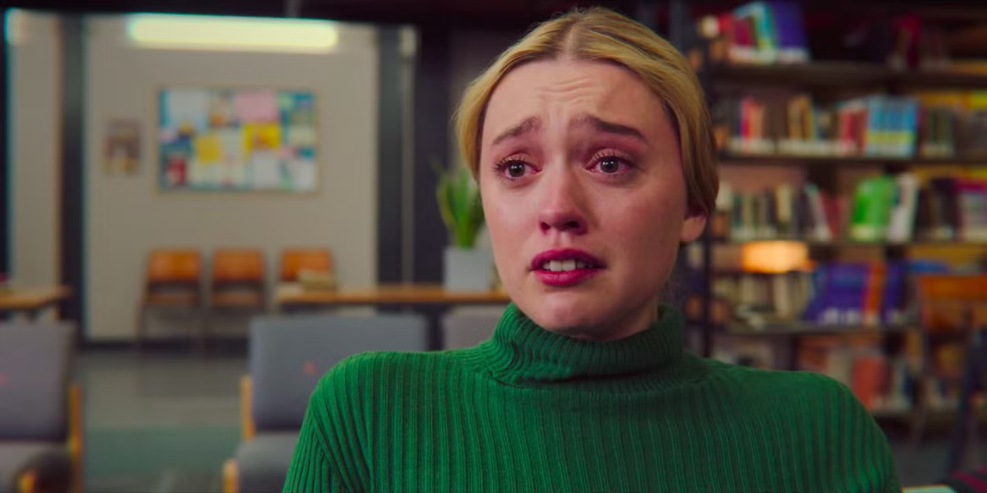 aimee gibbs crying sex education aimee gibbs crying sex education