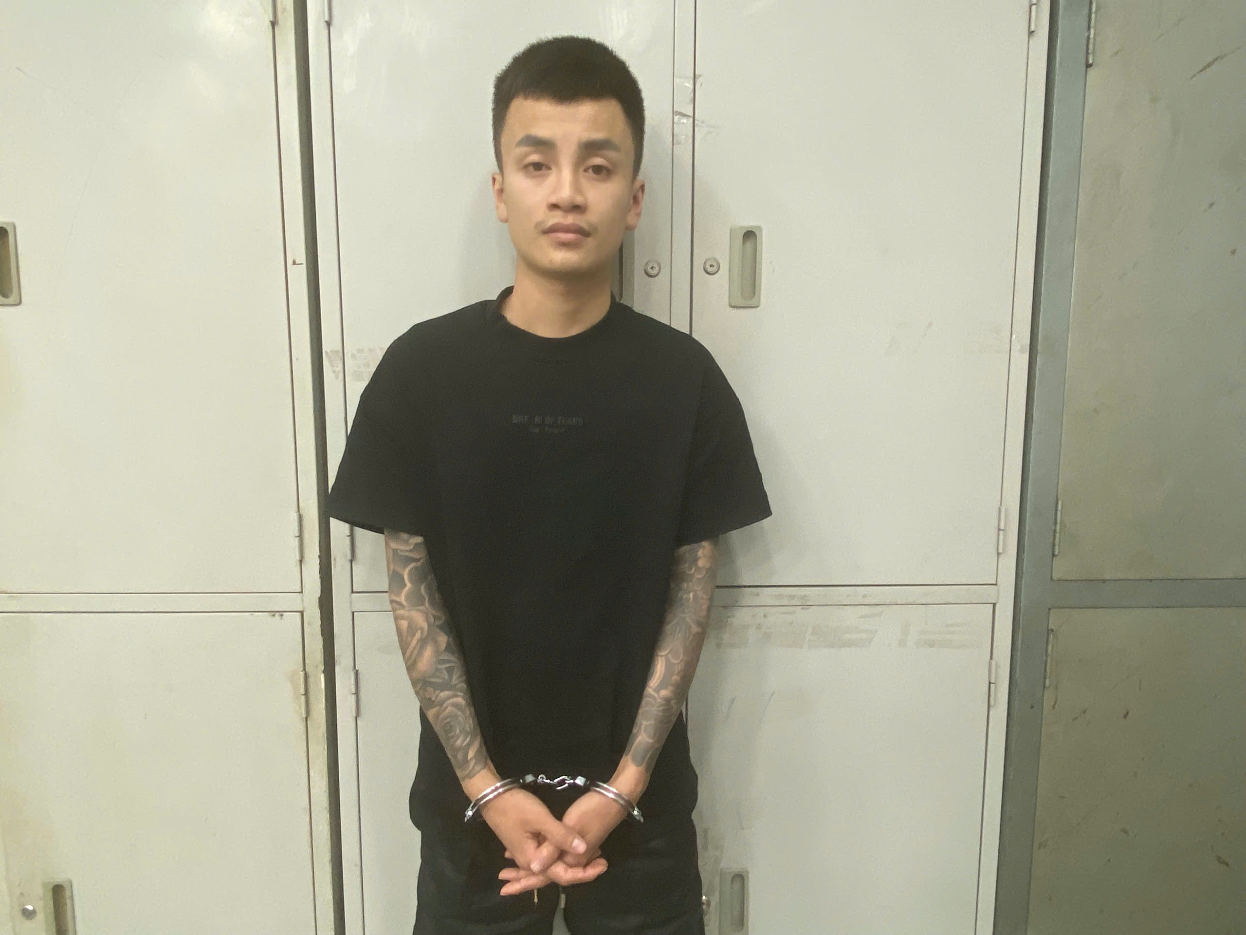 anh 1 bong cuoi 147 17525069624001463107445