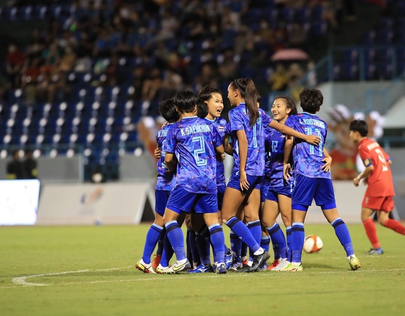 photgmic0zuhvmn1gyxea8uy250713920x700