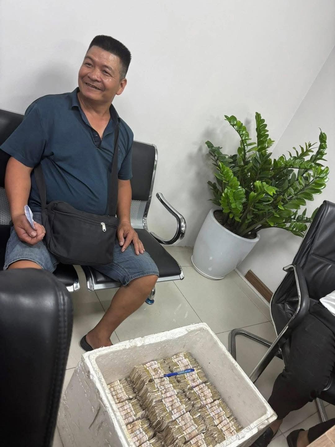 533025002164886414940426938009430218500271n