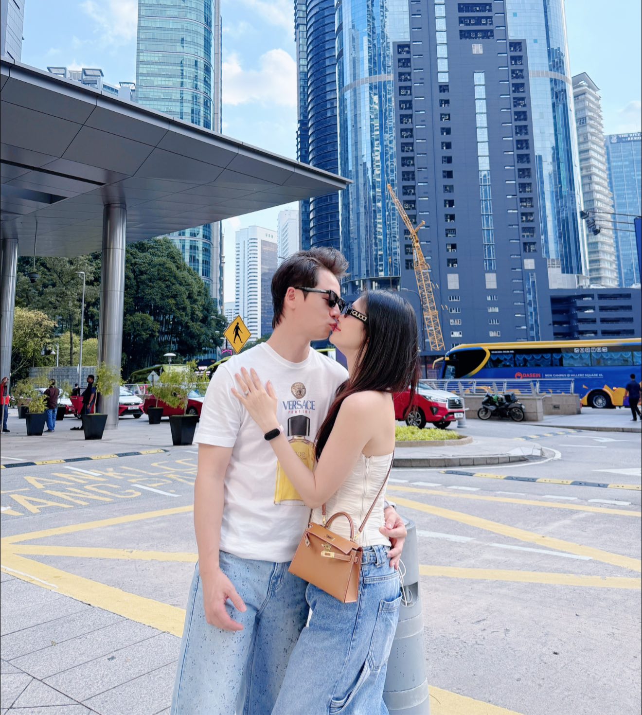 52982805224105106472451739846129900730404507n