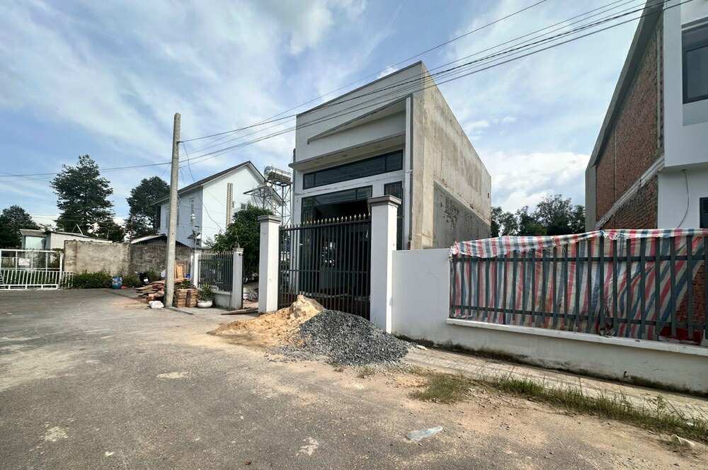 phap luat tphcmjpg 4