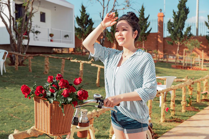 ben-trong-resort-trieu-do-cua-ly-nha-ky-ivivu-1.jpg