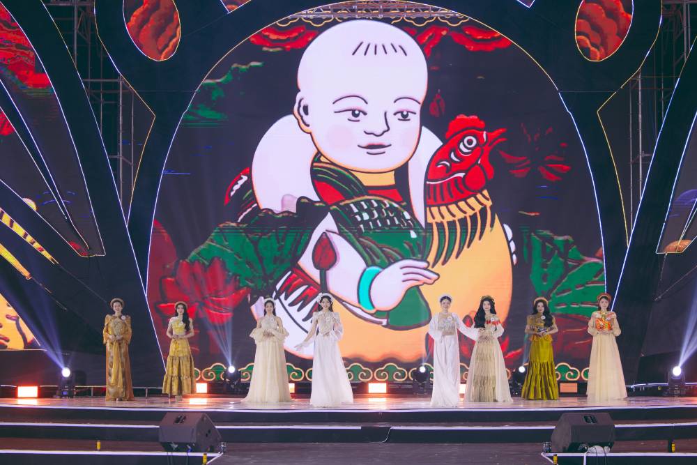 phan thi trang phuc truyen thong trong bst mang ten em oi em a cua nha thiet ke cao minh tien1