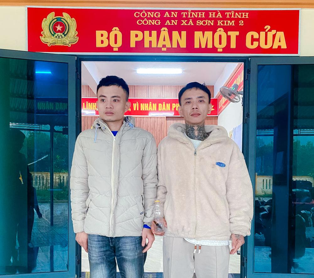 Bắt Vì San U sinh năm 2000- Ảnh 1.