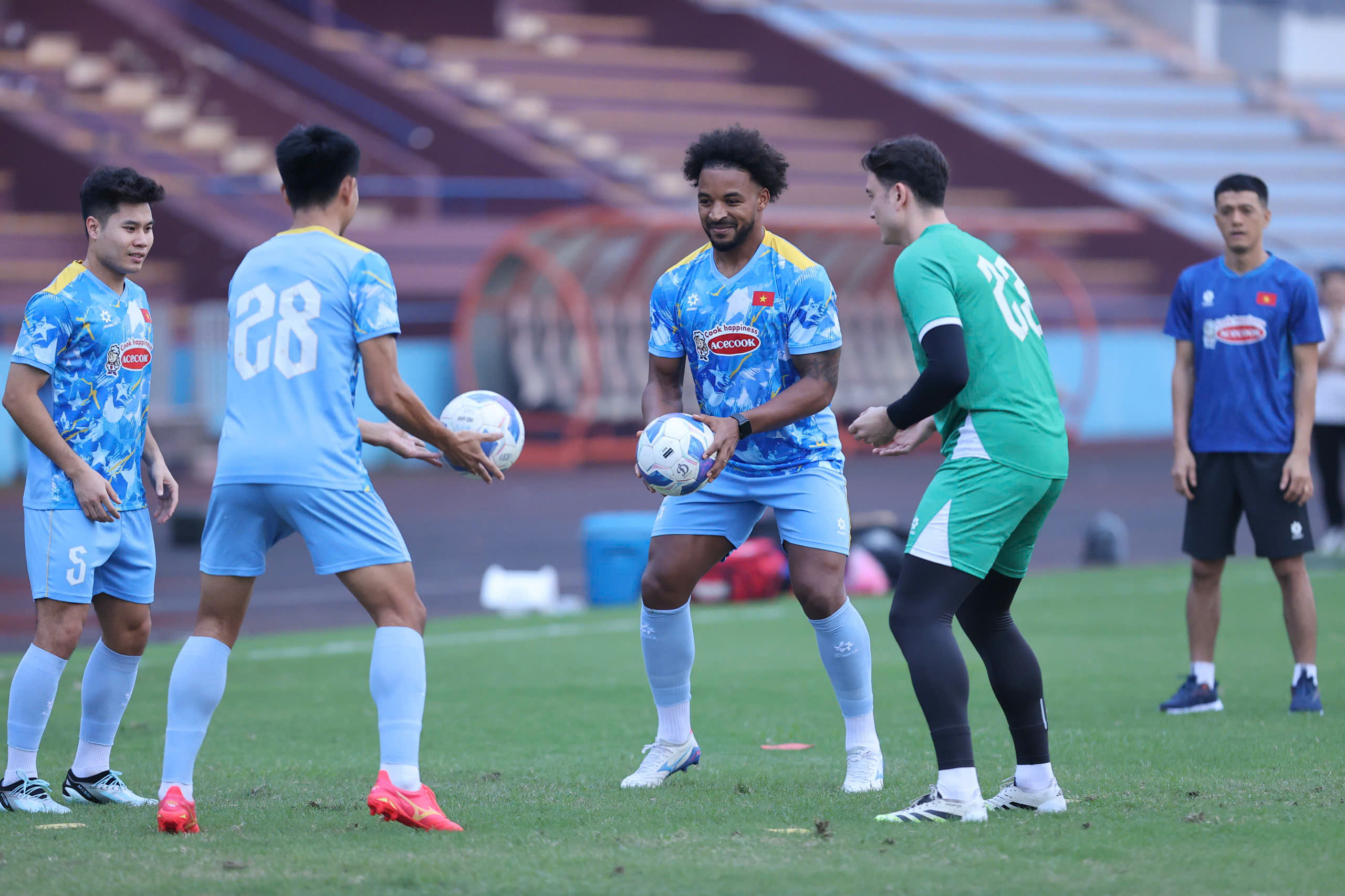 z7213128521646516971aad0ab0276f8a91fea6dc5aecf