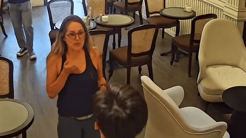 ezgif 5fed65b4da404c66