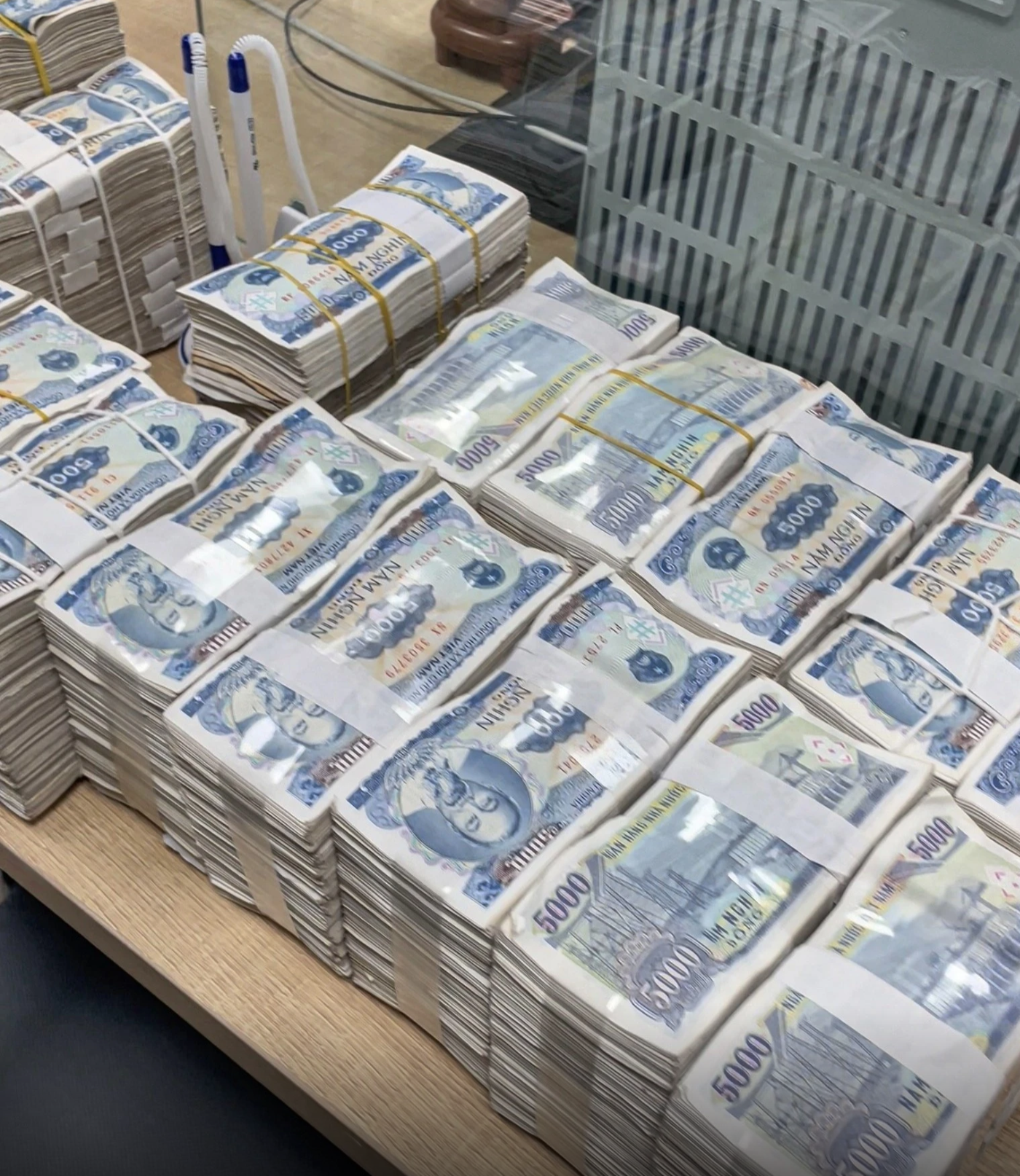 screen shot 2025 11 19 at 230938