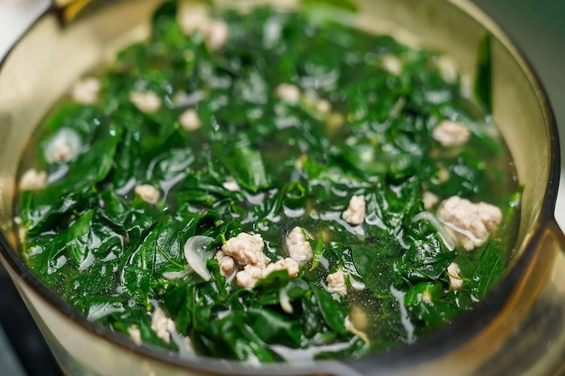 20231010638325371086947278cach nau canh rau ngot