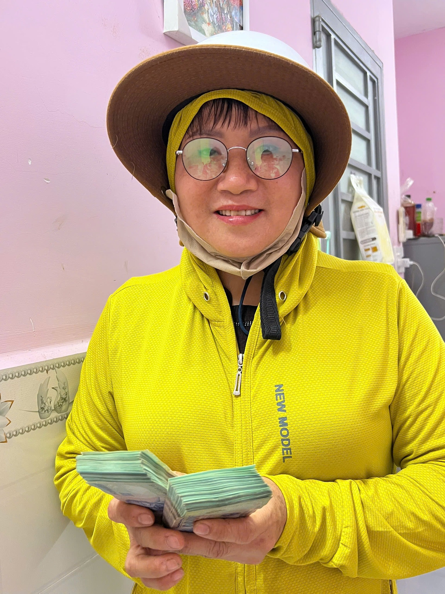 59232313512341386919146997637023734155722053n