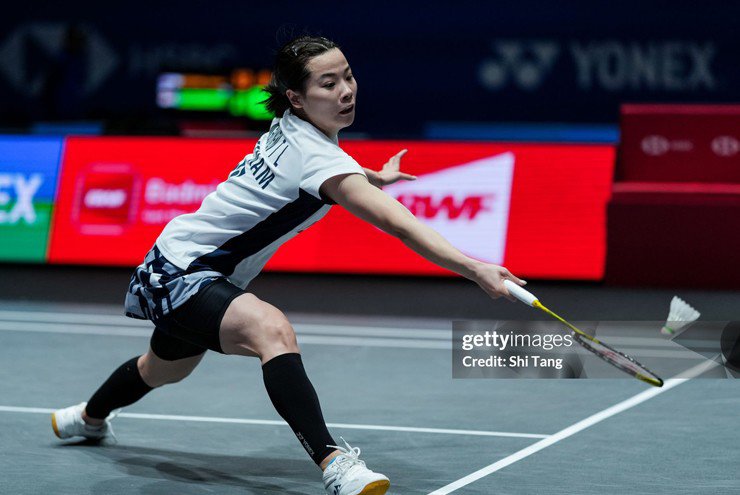 hap dan sea games 7 12 cau long nu ra quan cho hotgirl thuy thuylinh 1765024010 874 width740height495